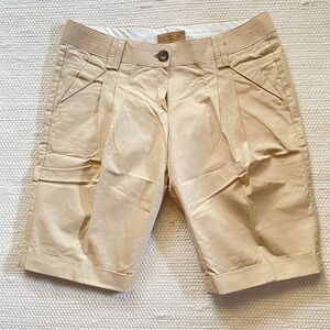 Paparagi South Korea Fashion Khaki Pleated Cuff Bermuda Shorts Size M